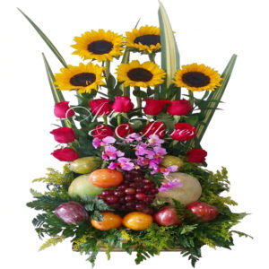 Arreglo Frutal con Girasoles y Rosas en Cali | Arte y Flores