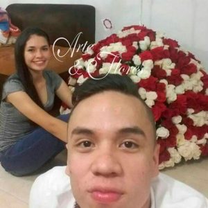 Arreglo floral en rosas "Mi grande amor".