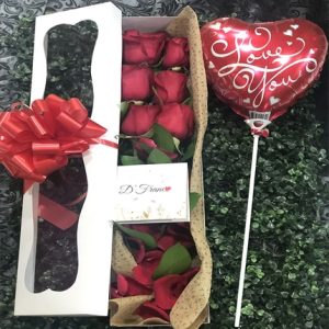 caja De rosas Cali con globo