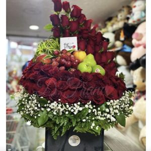 Arreglo floral con Frutas Cali