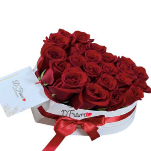 Caja de Rosas en Corazón a Domicilio en Cali | Arte y Flores Cali