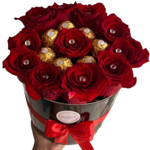 Caja de Rosas y Chocolates | Arte & Flores Cali