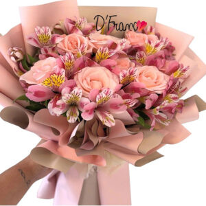 Bouquet de Astromelias y Rosas en Cali | Arte & Flores Cali